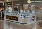 Стеклянные витрины - Golden Forum в ТЦ Будапешт